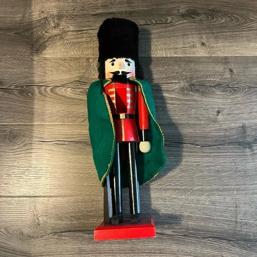 Timeless Treasures 20”Deluxe Wooden Nutcracker Soldier Statue / Figurine